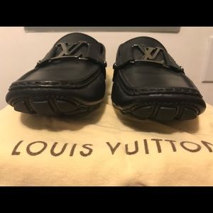 Brand New louis Vuitton Monte Carlo car shoe.